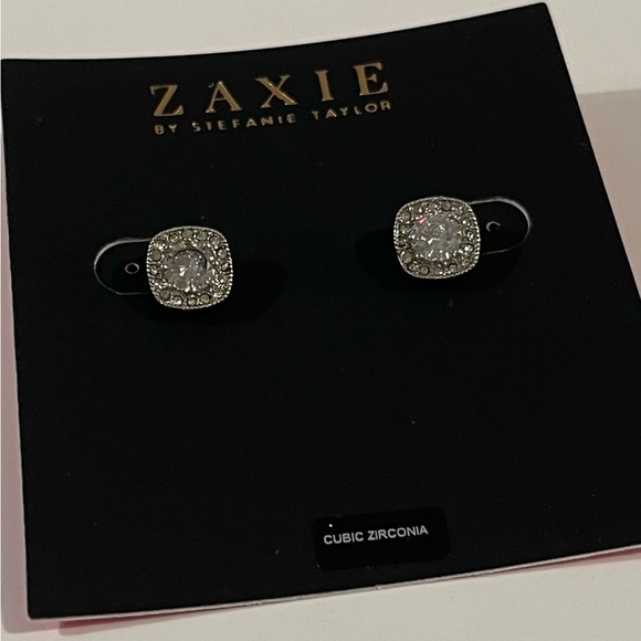 NEW Zaxie Stephanie Taylor Cubic Zirconia Stud Earrings. - Picture 2 of 3
